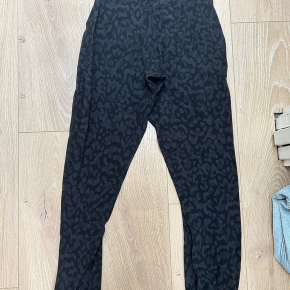 Lululemon align jogger size 2 formation camo deep coal multi - Picture 3 of 4